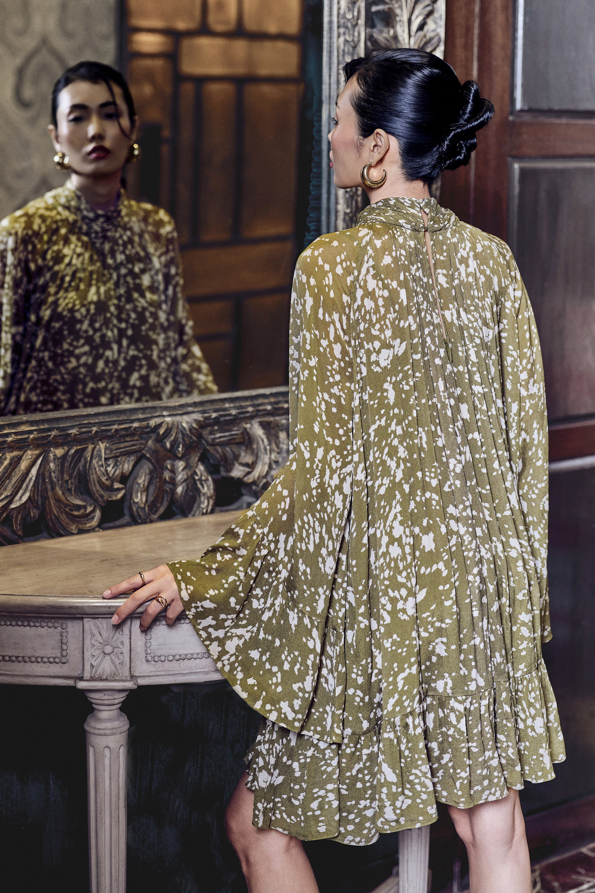 Flared Sleeves Printed Viscose Dress in Olive, Olive, image 3